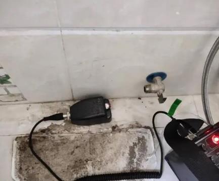 辽中屋顶漏水维修公司分享下卫生间漏水的危害及解决方法